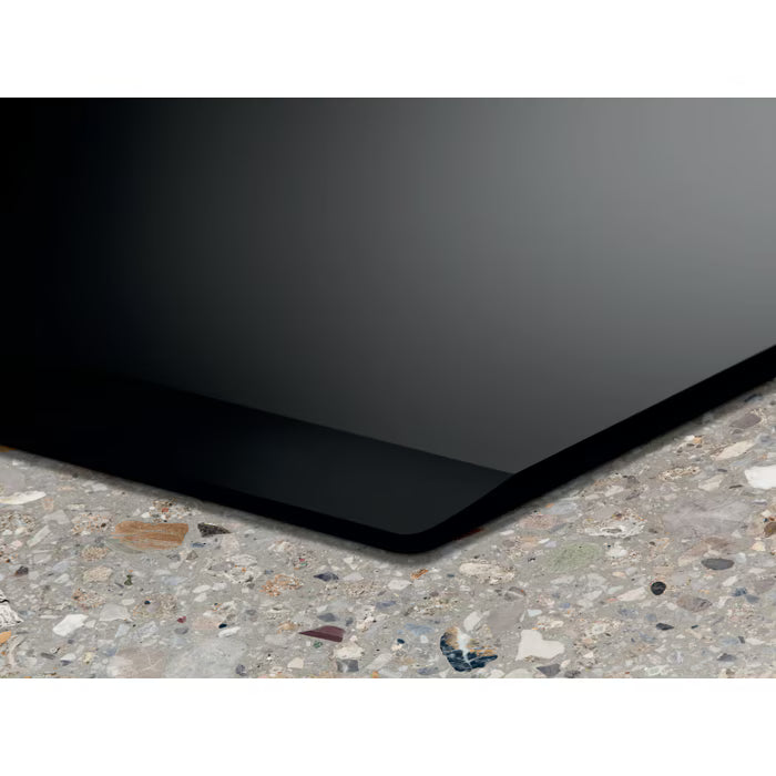 Plaque Induction 4 foyers FlexiBridge ELECTROLUX EIV85456