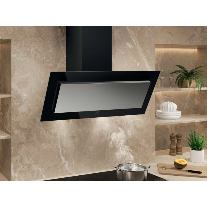 Hotte décorative murale 90 cm Série 600 ExtractionTech ELECTROLUX LFV329Y