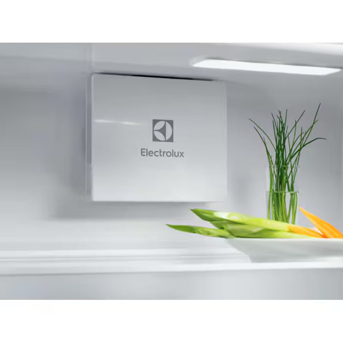 Réfrigérateur Encastrable 177.2 cm Série 600 ELECTROLUX ERD6DD18S