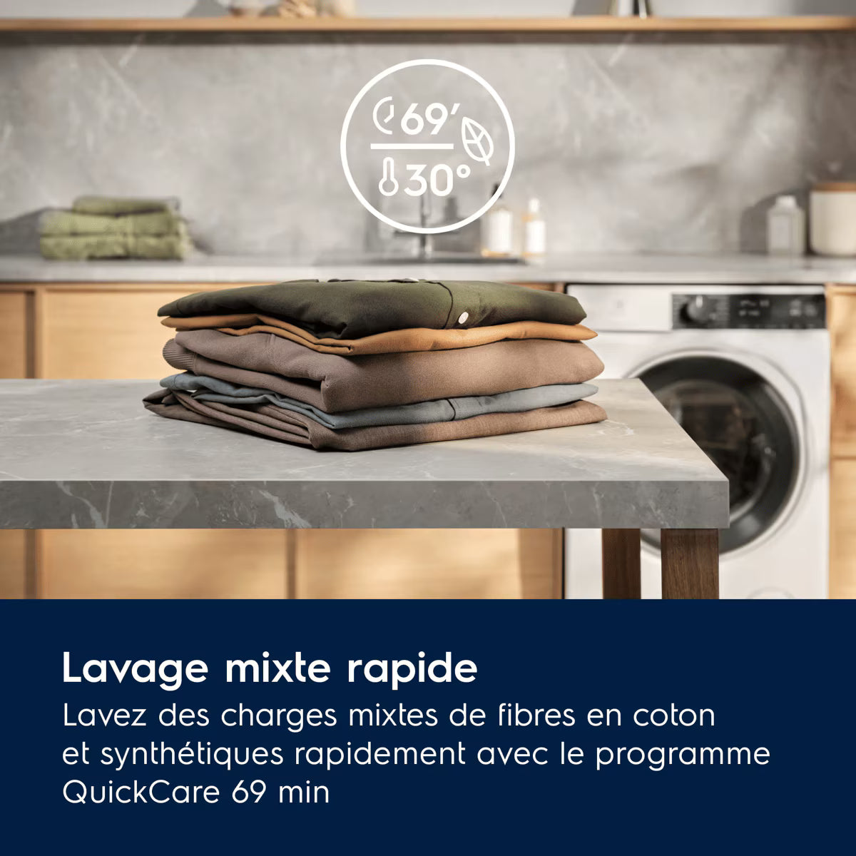 Lave-linge hublot Pose-libre SteamCare 700 10.5 kg ELECTROLUX EW7FI454AD