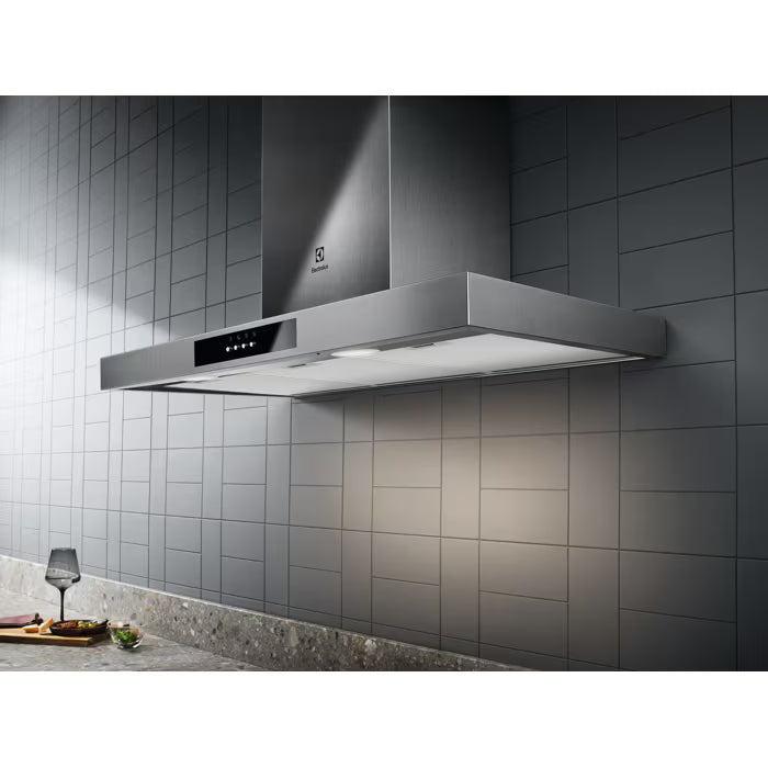 Hotte décorative murale 90 cm Série 600 ExtractionTech ELECTROLUX LFT429X