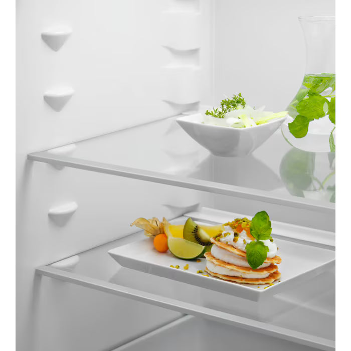 Réfrigérateur-congélateur Encastrable 177.2 cm Série 700 GreenZone ELECTROLUX LNA7NE18S