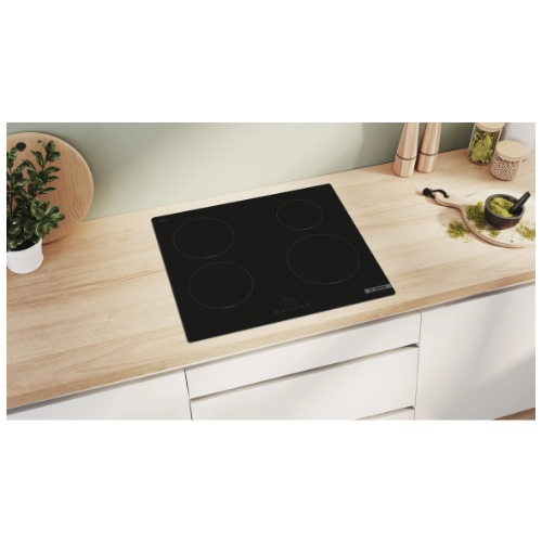 Série 4, Table à induction, 60 cm, Noir, sans cadre BOSCH PUE611BB5E - vue 3