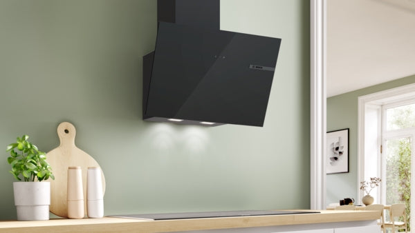 Série 4, Hotte murale, 60 cm, Noir avec finition en verre, Noir BOSCH DWK65DF61