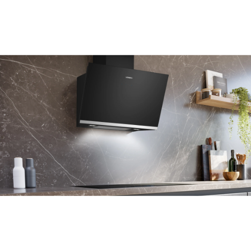 iQ500, Hotte murale, 80 cm, Noir avec finition en verre SIEMENS LC81KAN60 - vue 2