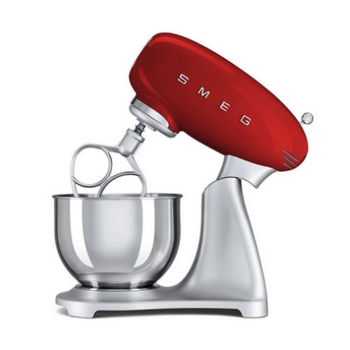 Robot sur Socle Rouge SMEG SMF02RDEU(F)