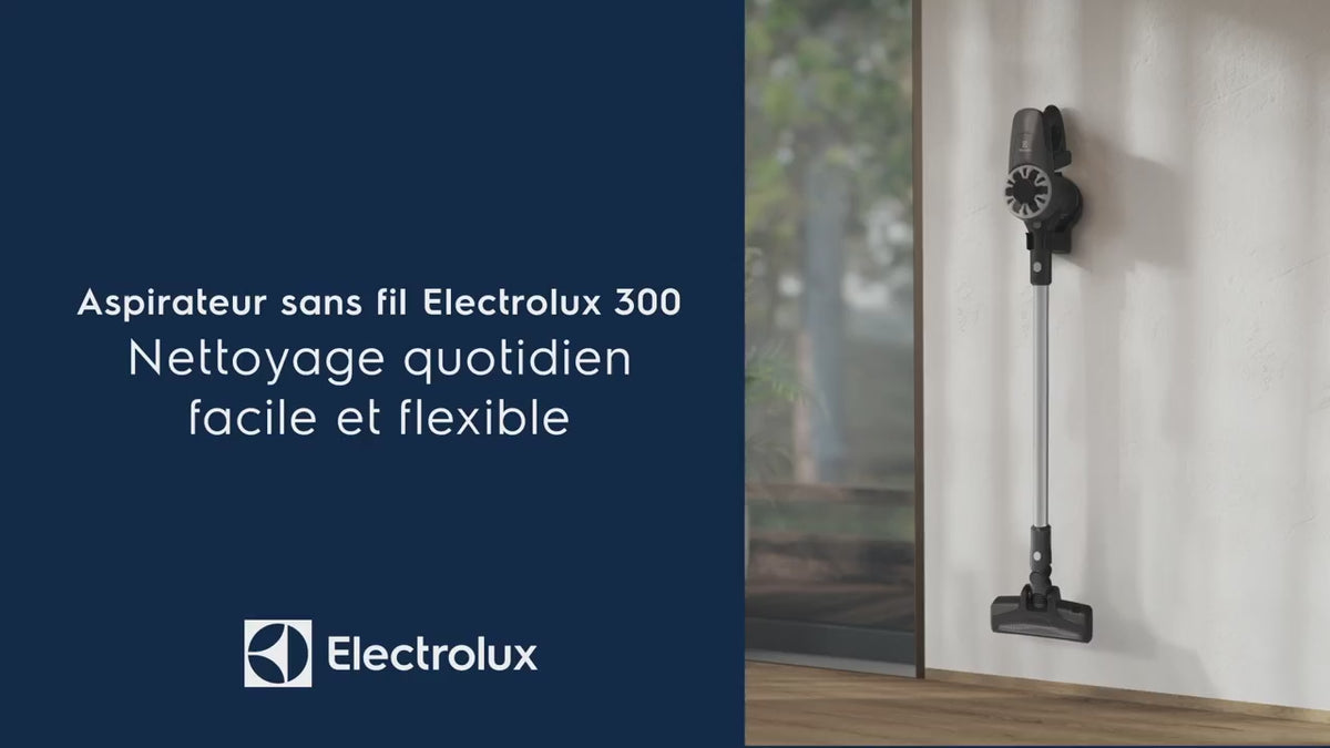 Charger la vidéo : Aspirateur balai sans fil Electrolux 300 EP31CB21TG