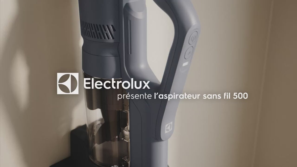 Charger la vidéo : Aspirateur balai sans fil Electrolux 500 EP51AH18DG